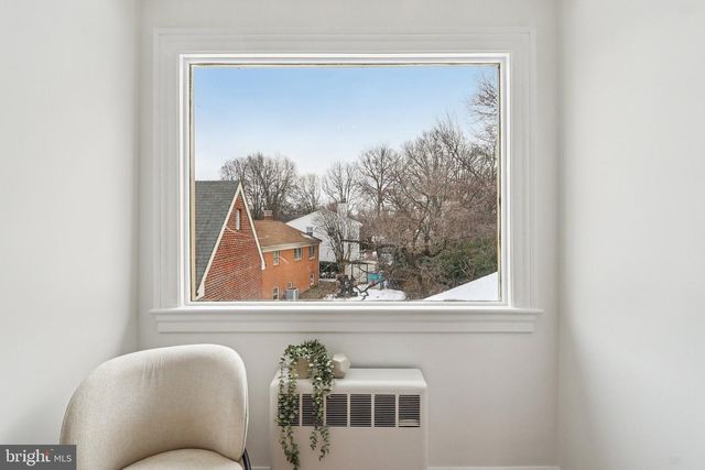 2719 N LEXINGTON ST, Arlington, VA 22207