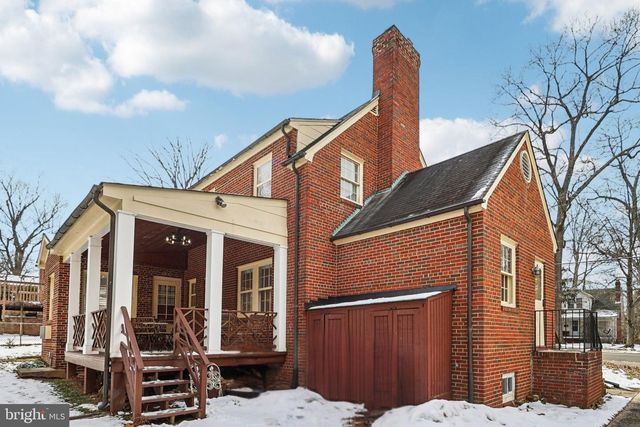 2719 N LEXINGTON ST, Arlington, VA 22207