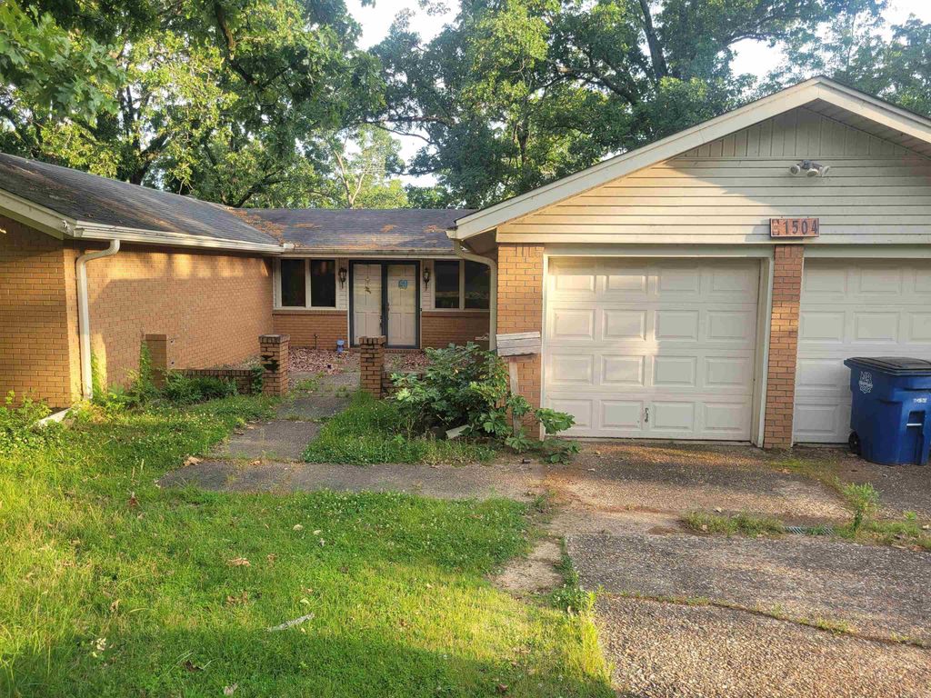 1504 osage, North Little Rock, AR 72116