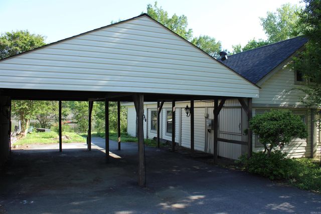 13118 Old River Drive, Scott, AR 72142