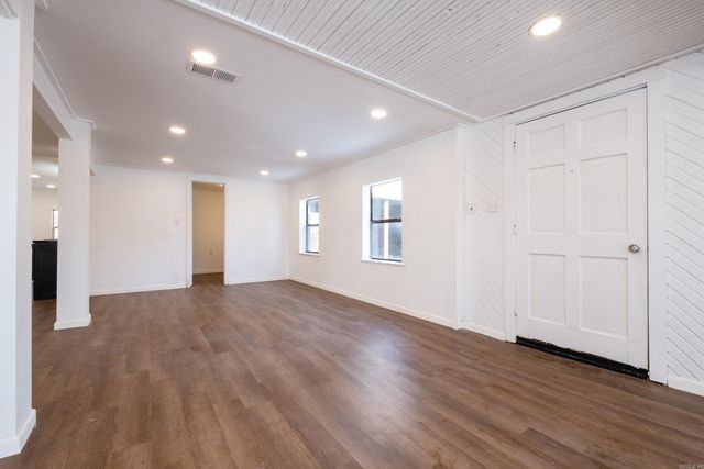 13118 Old River Drive, Scott, AR 72142