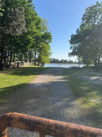 13118 Old River Drive, Scott, AR 72142