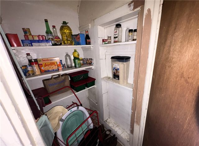 183-185 Baycliff Drive, Rochester, NY 14609