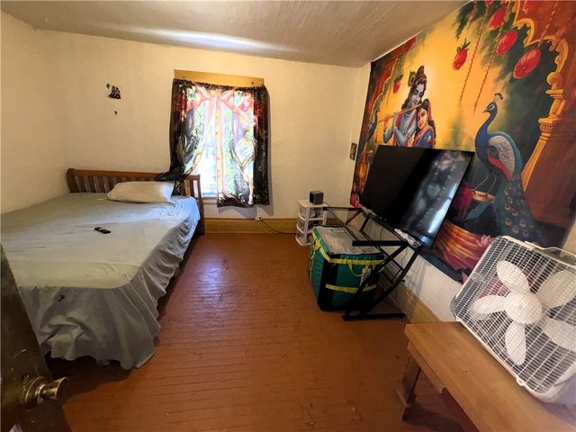 183-185 Baycliff Drive, Rochester, NY 14609