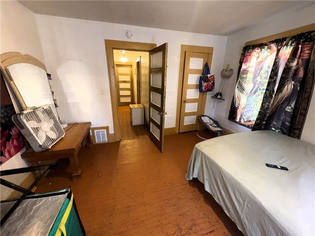 183-185 Baycliff Drive, Rochester, NY 14609