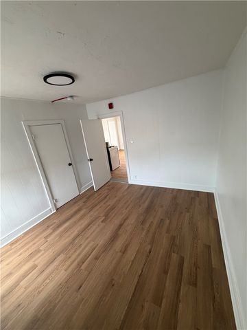 622 Union Avenue 4, Providence, RI 02909