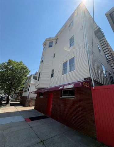 622 Union Avenue 4, Providence, RI 02909