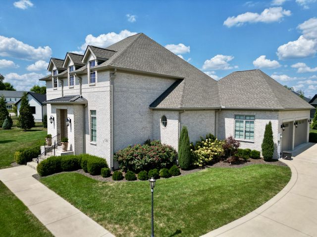 753 Cousins Ct, Bowling Green, KY 42103