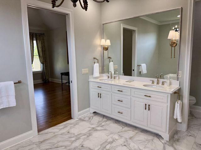 753 Cousins Ct, Bowling Green, KY 42103