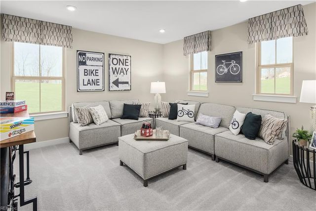 104 Emily CIR, Moyock, NC 27958