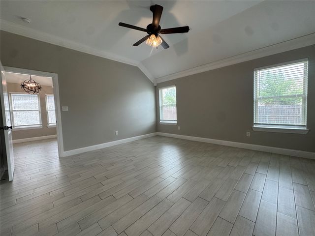 3339 White Horse Drive, Granbury, TX 76049