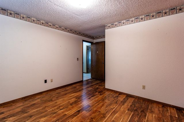 3104 Del Rey Drive, Midwest City, OK 73110