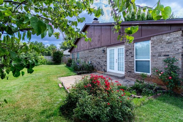 3104 Del Rey Drive, Midwest City, OK 73110