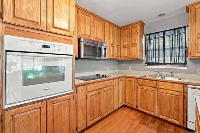136 Kyler Terrace, Hot Springs, AR 71913