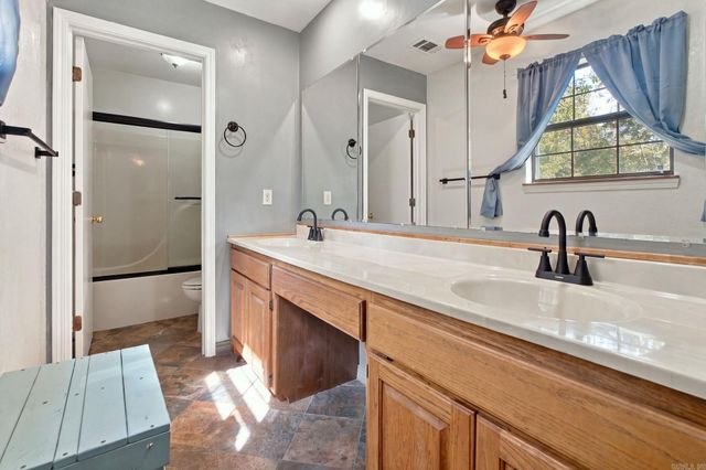 136 Kyler Terrace, Hot Springs, AR 71913
