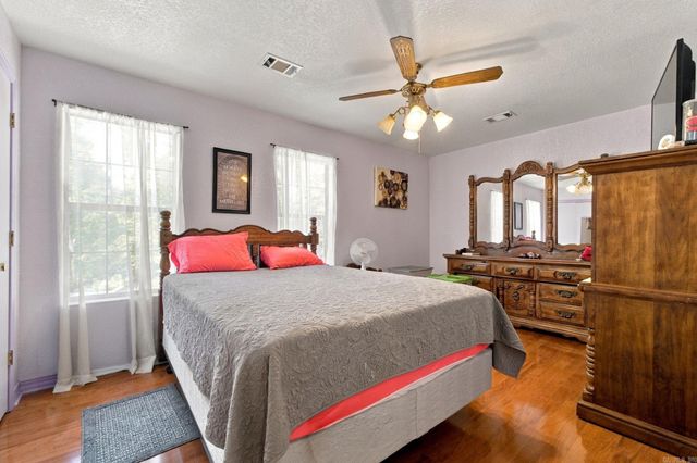 136 Kyler Terrace, Hot Springs, AR 71913