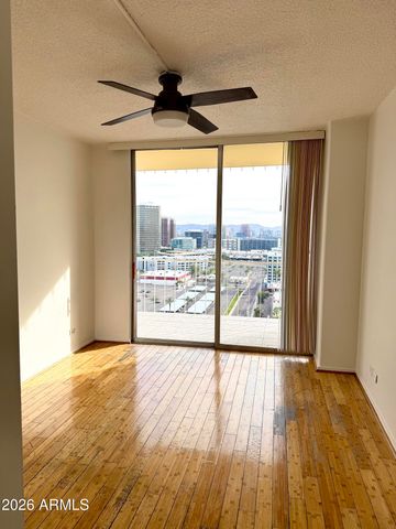 207 W CLARENDON Avenue 17G, Phoenix, AZ 85013