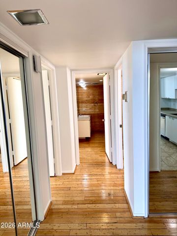 207 W CLARENDON Avenue 17G, Phoenix, AZ 85013