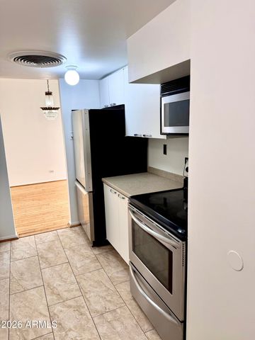 207 W CLARENDON Avenue 17G, Phoenix, AZ 85013