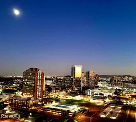 207 W CLARENDON Avenue 17G, Phoenix, AZ 85013