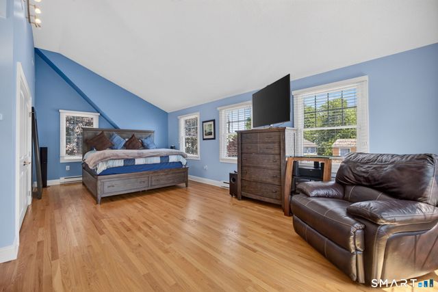 81 Hartford Avenue, Old Saybrook, CT 06475