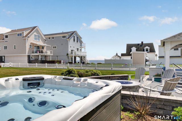 81 Hartford Avenue, Old Saybrook, CT 06475