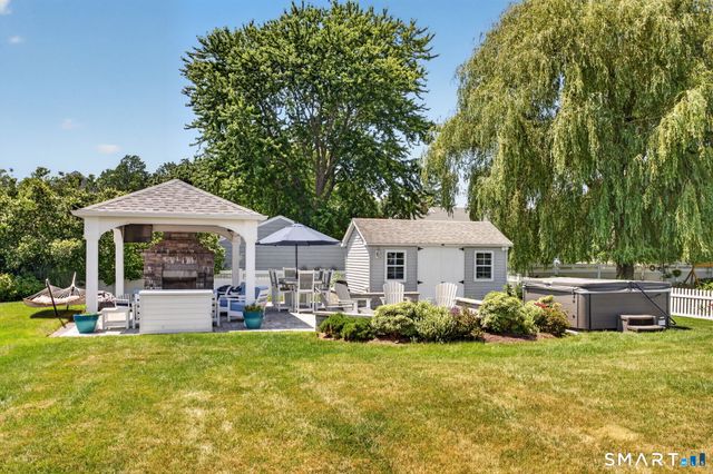 81 Hartford Avenue, Old Saybrook, CT 06475