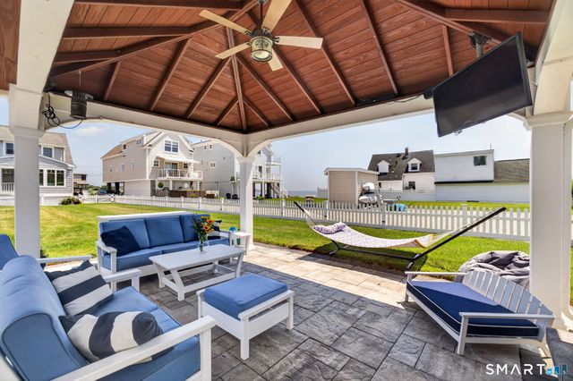 81 Hartford Avenue, Old Saybrook, CT 06475