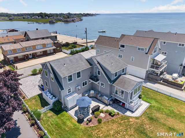 81 Hartford Avenue, Old Saybrook, CT 06475