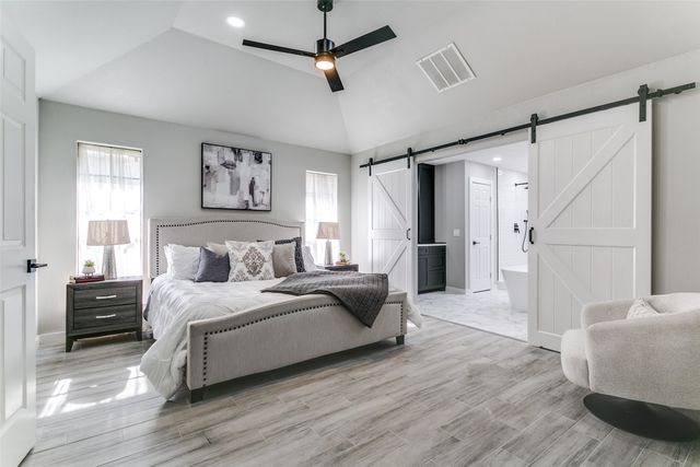 3913 Bobbin Lane, Addison, TX 75001