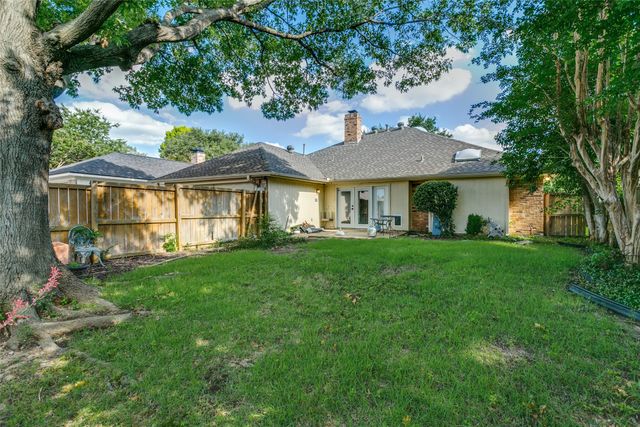 3913 Bobbin Lane, Addison, TX 75001
