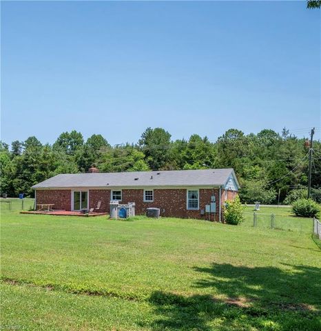 5740 Murray Road, Winston-salem, NC 27106