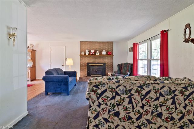 5740 Murray Road, Winston-salem, NC 27106