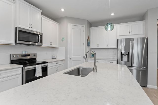 20389 MINUET PLACE, Venice, FL 34293