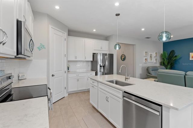 20389 MINUET PLACE, Venice, FL 34293
