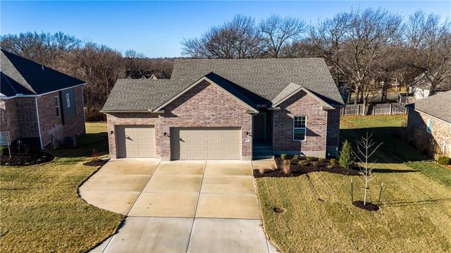 3320 N 109th Terrace, Kansas City, KS 66109