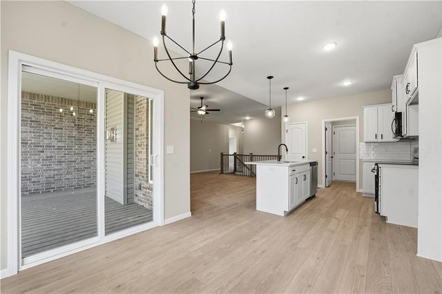 3320 N 109th Terrace, Kansas City, KS 66109