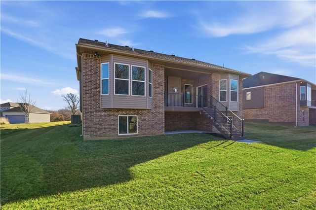 3320 N 109th Terrace, Kansas City, KS 66109