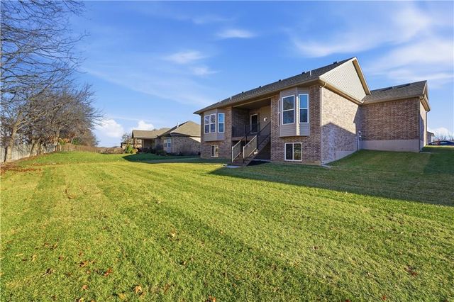 3320 N 109th Terrace, Kansas City, KS 66109