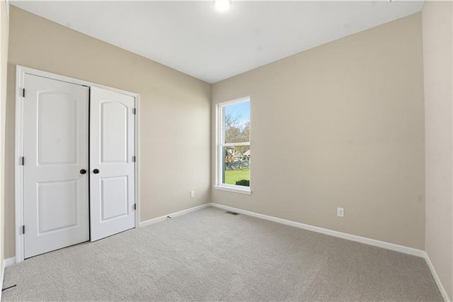 3320 N 109th Terrace, Kansas City, KS 66109