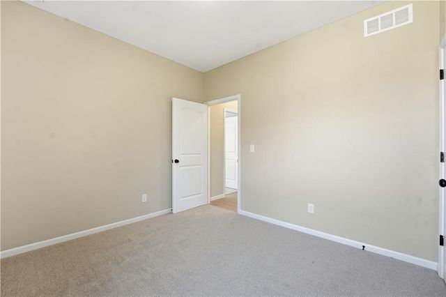 3320 N 109th Terrace, Kansas City, KS 66109