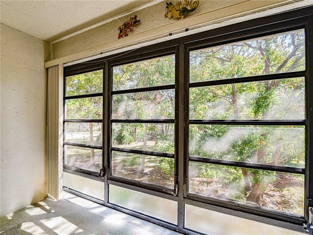 400 18th Street L7, Vero Beach, FL 32960