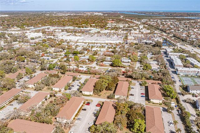 400 18th Street L7, Vero Beach, FL 32960