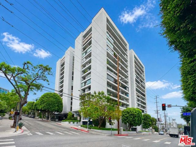 1100 Alta Loma Road 902, West Hollywood, CA 90069
