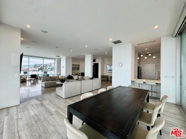 1100 Alta Loma Road 902, West Hollywood, CA 90069