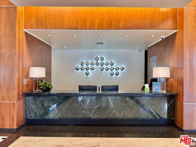 1100 Alta Loma Road 902, West Hollywood, CA 90069