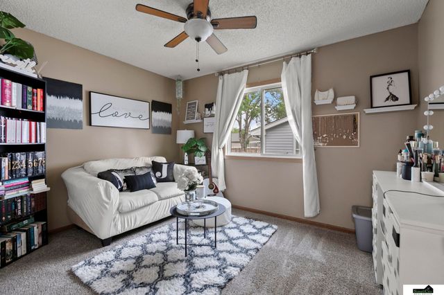 1331 SW 24Th Street, Lincoln, NE 68522