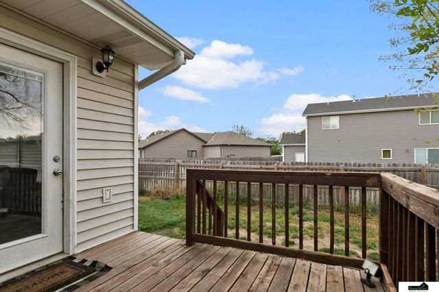 1331 SW 24Th Street, Lincoln, NE 68522