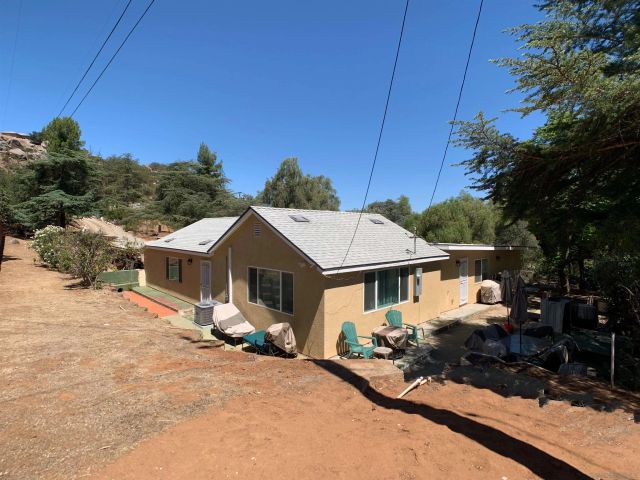 1815 LILAC LANE, Alpine, CA 91901
