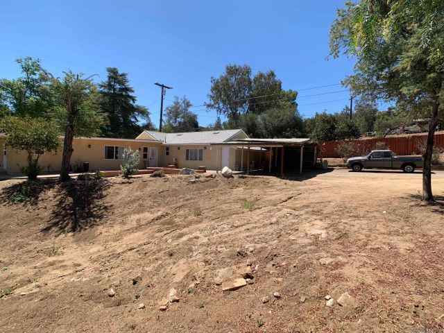 1815 LILAC LANE, Alpine, CA 91901
